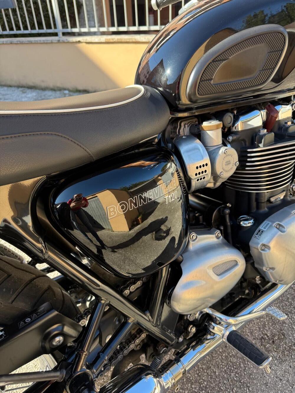 Triumph Bonneville T120 (2016 - 20) (4)