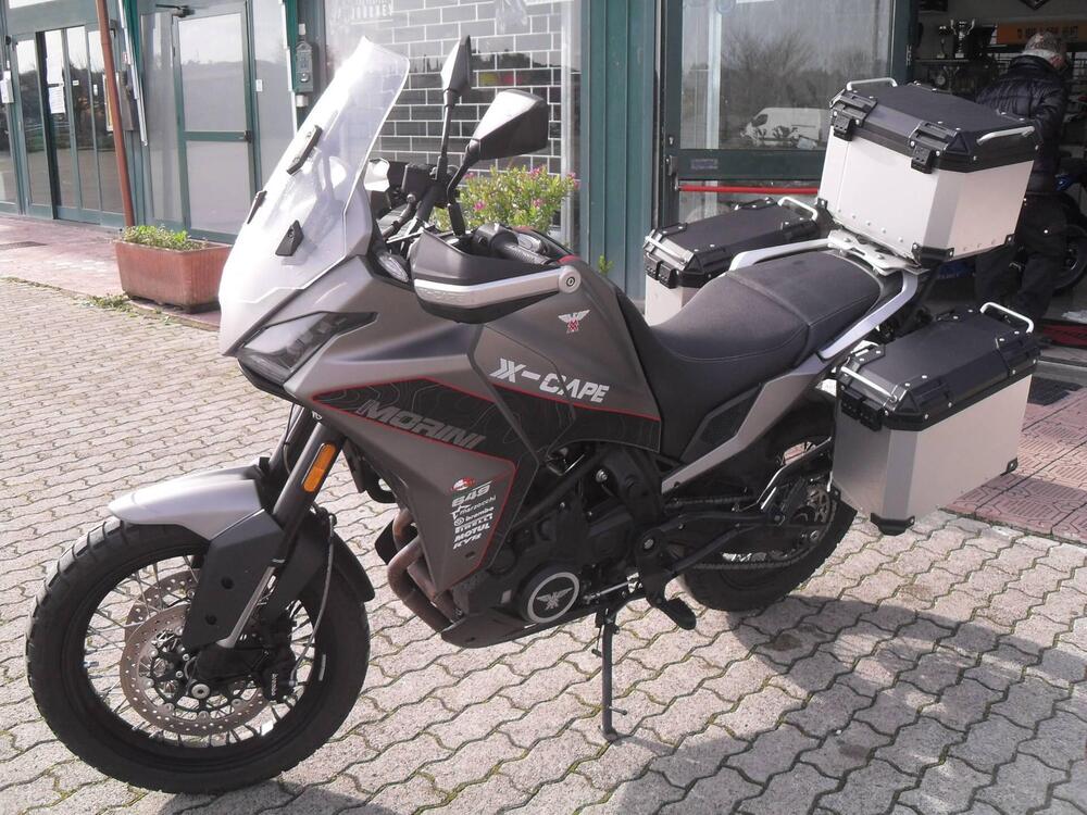 Moto Morini X-Cape 650 (2021 - 26) (3)