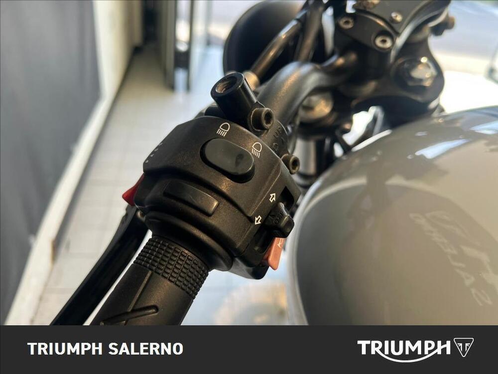Triumph Scrambler (2006 - 17) (9)