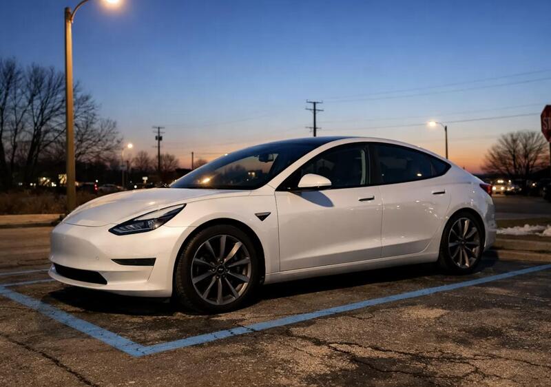 Addio sosta gratis per le auto elettriche: la rivoluzione nelle citt&agrave; italiane