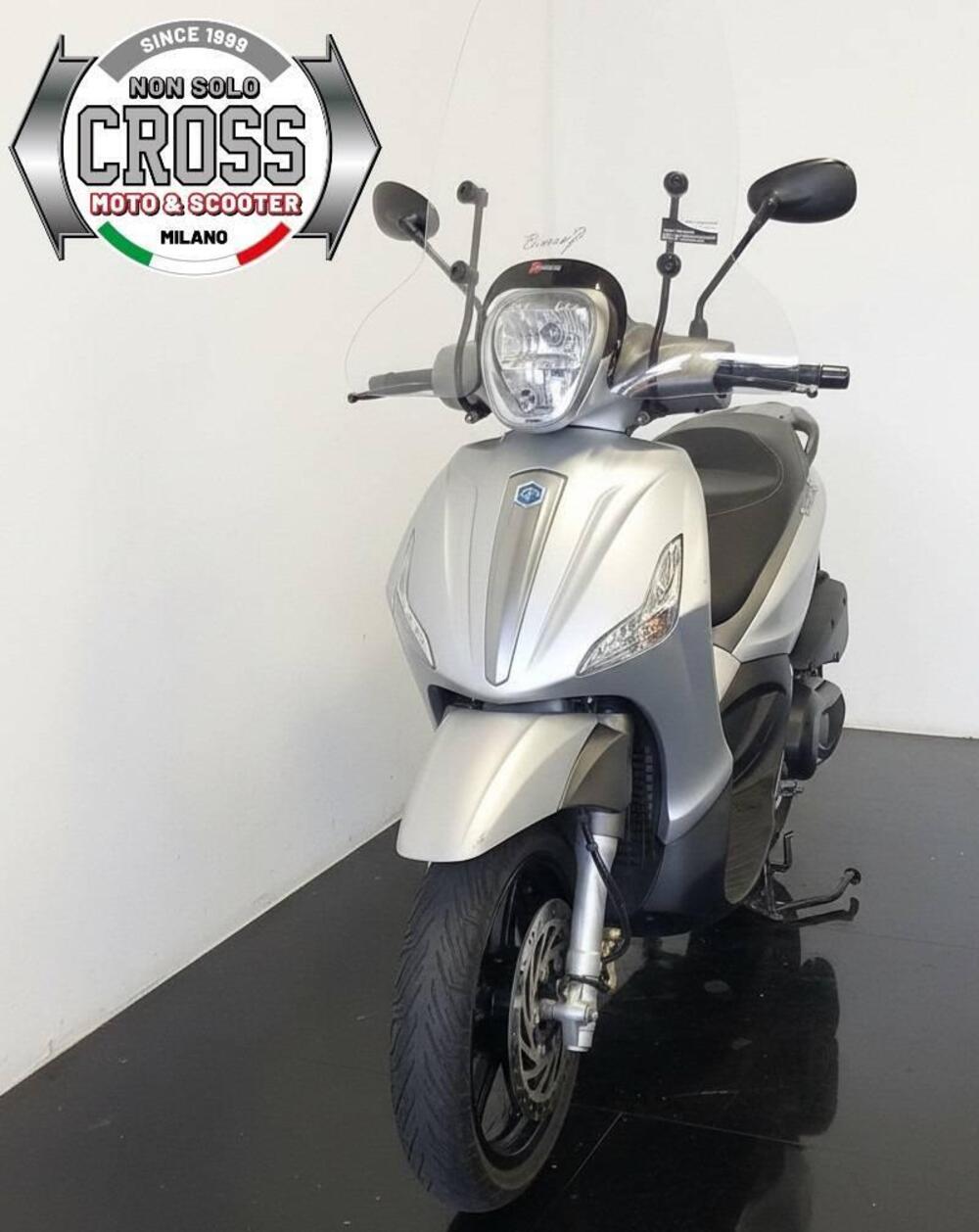 Piaggio Beverly 350 ABS (2016 - 20) (6)