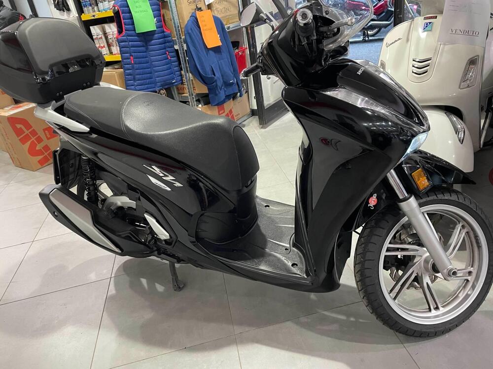 Honda SH 350 (2021 - 24) (5)