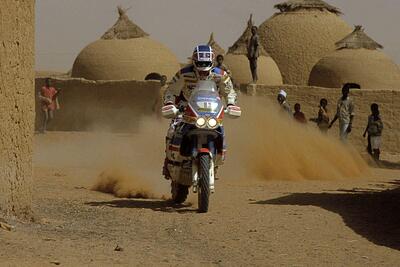 Dakar. La leggenda di Massimo Ormeni, il Mago delle Honda italiane, lo scopritore di Edi Orioli [VIDEO-ITV]
