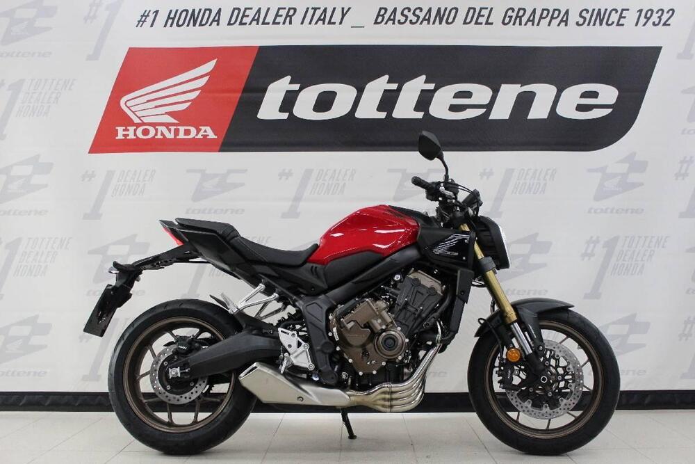 Honda CB 650 R E-Clutch (2024 - 26)