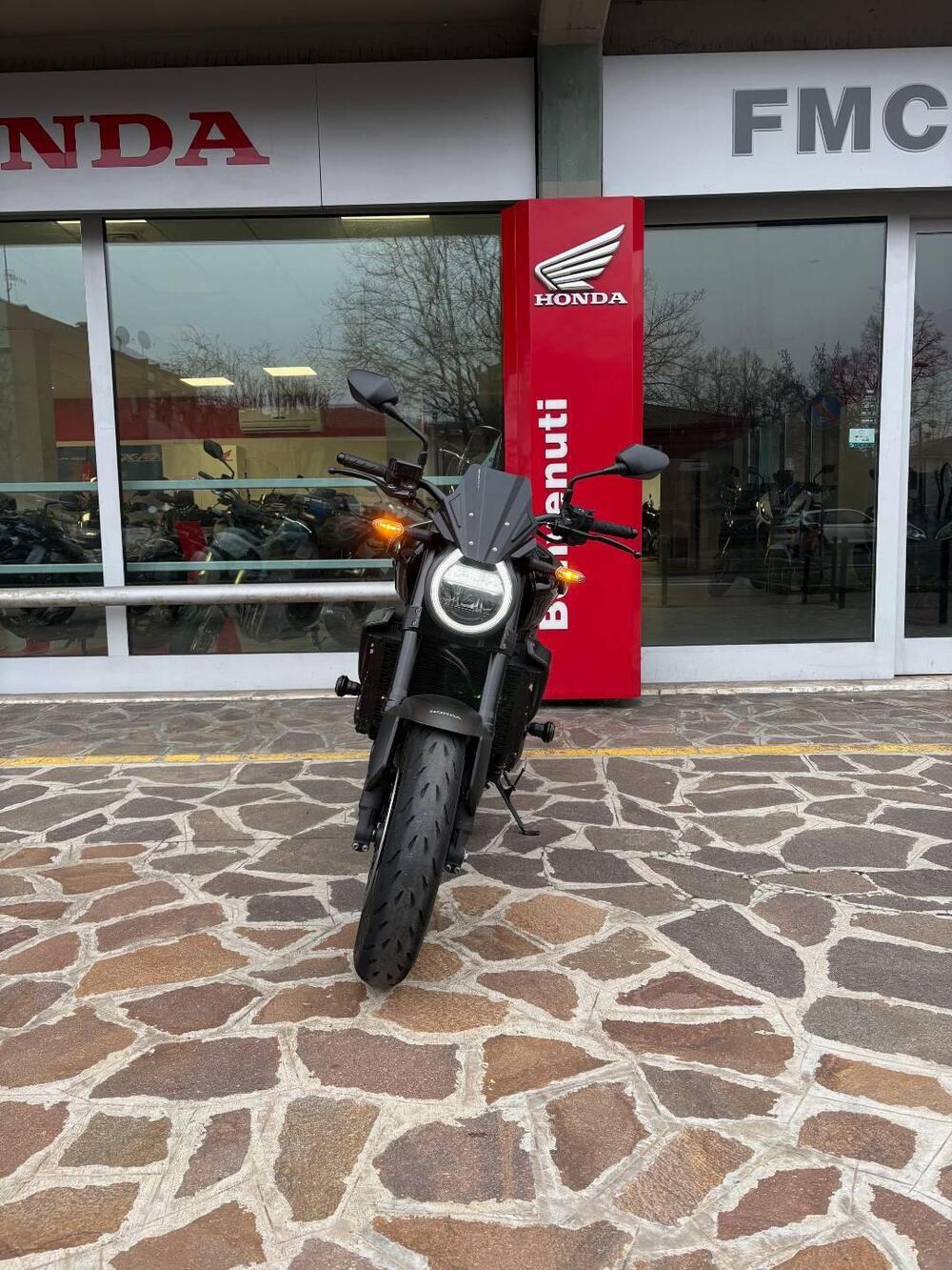 Honda CB 1000 R Black Edition (2021 - 25) (3)