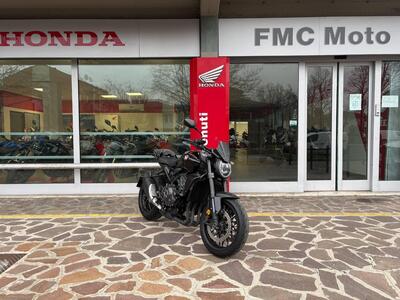 Honda CB 1000 R Black Edition (2021 - 25) usata
