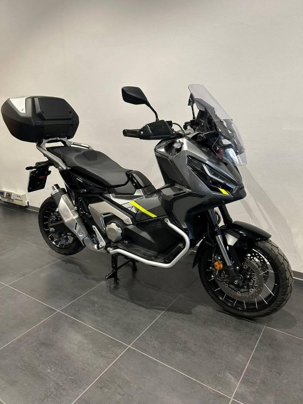 Honda X-ADV 750 DCT Gravel (2021 - 24) (4)