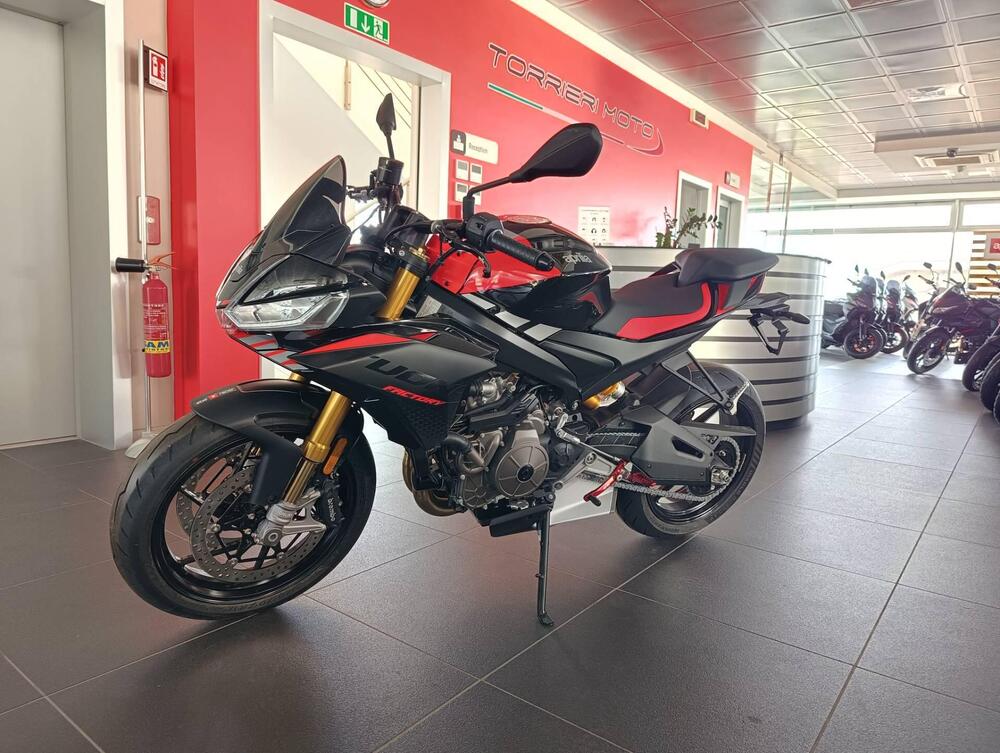 Aprilia Tuono 660 Factory (2025 - 26) (3)