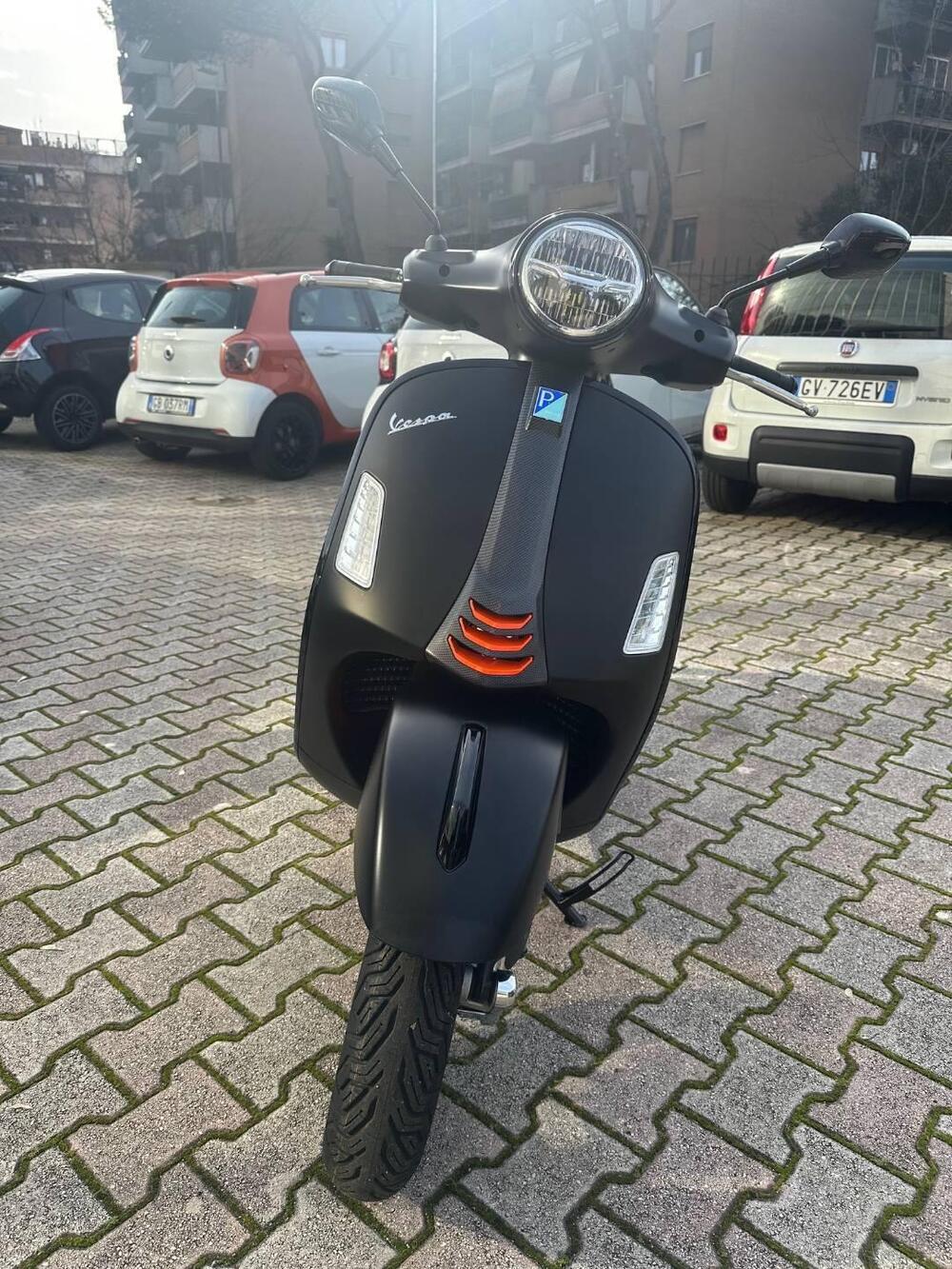 Vespa GTS 310 Supersport (2025 - 26) (2)