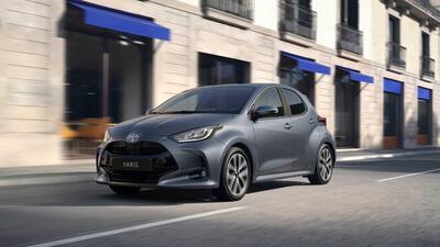 Toyota Yaris 2026: pi&ugrave; tecnologia, nuovo look e un prezzo che parte da 19.950 euro