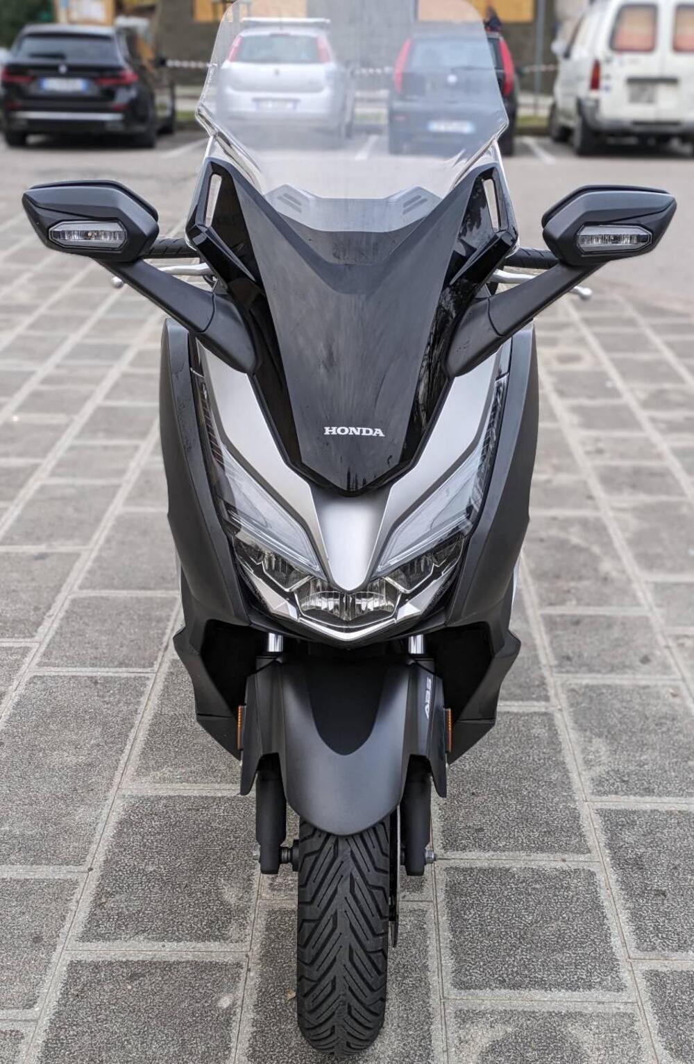 Honda Forza 300 (2019 - 20) (3)