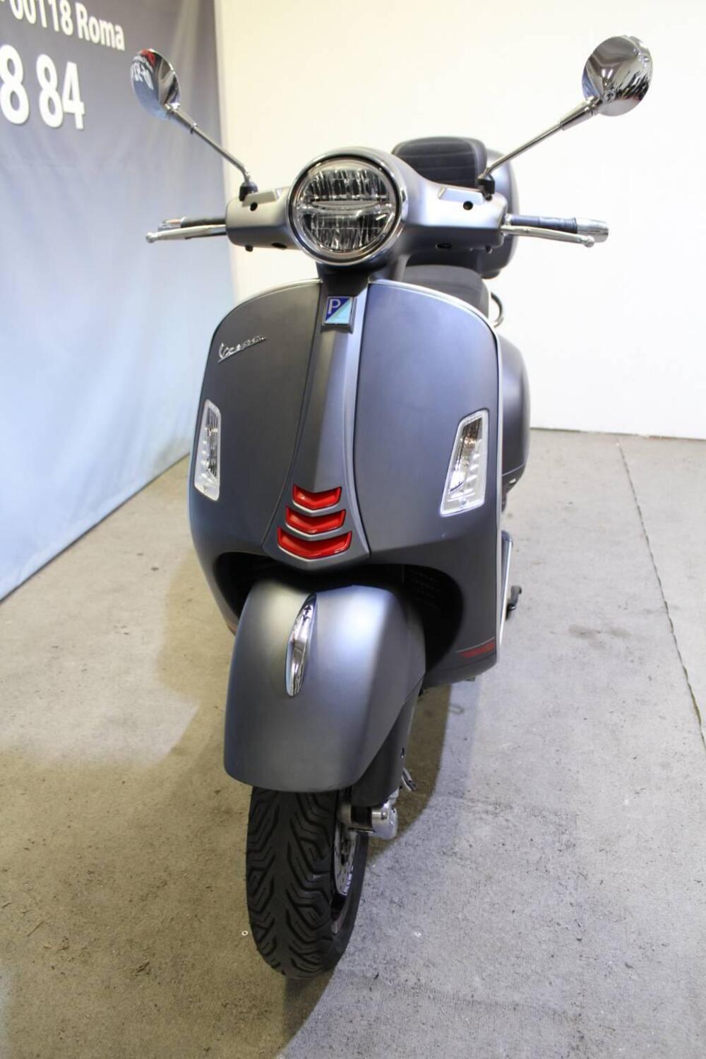 Vespa GTS 300 Super Sport Hpe (2021 - 22) (13)
