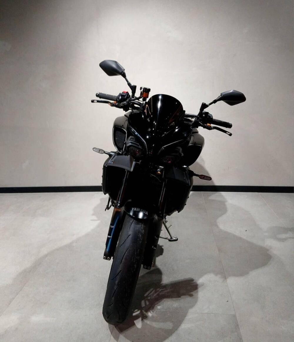 Yamaha MT-10 (2022 - 26) (3)