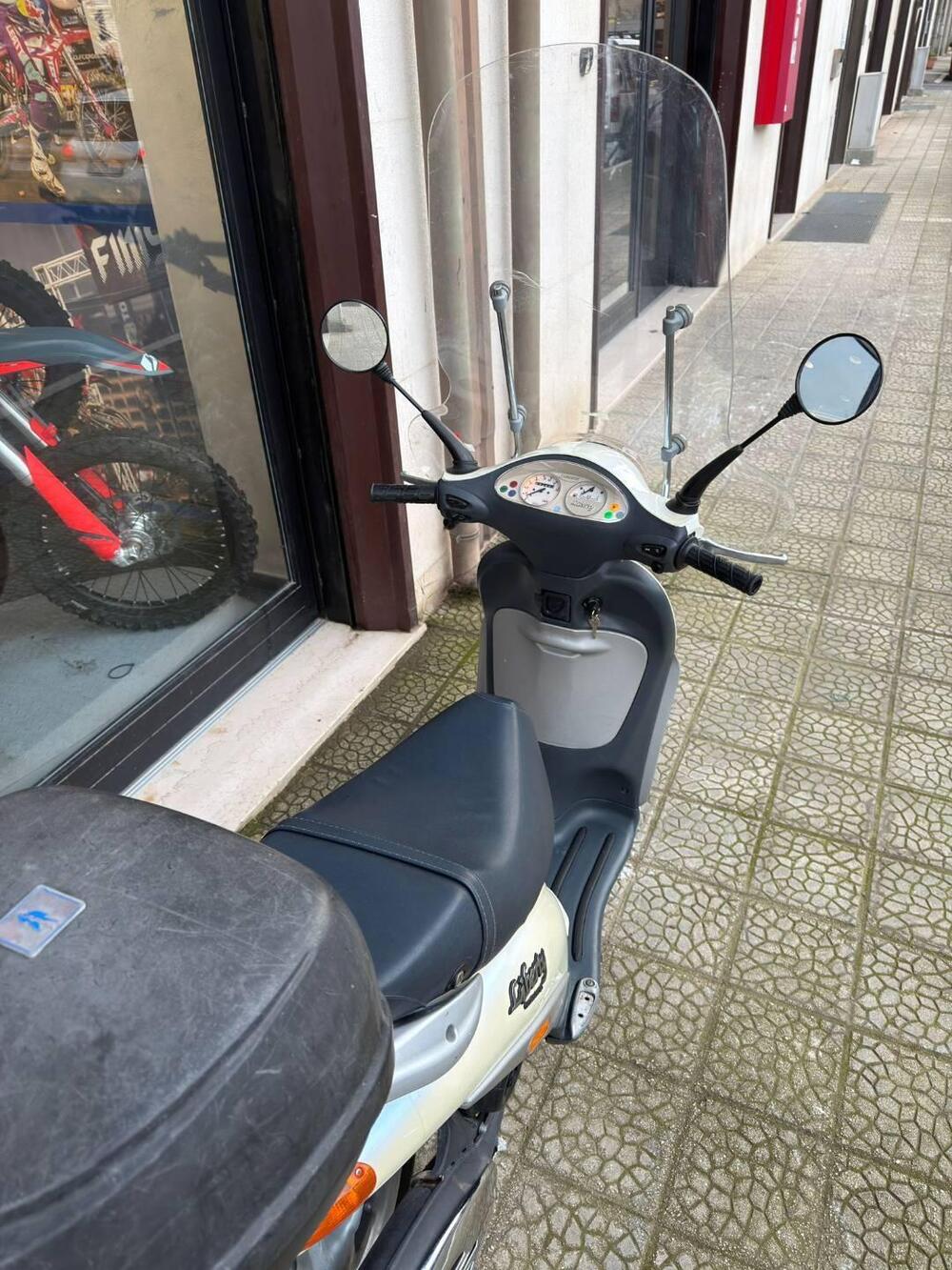 Piaggio Liberty 50 4T (2002 - 03) (4)