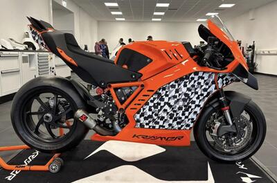 La Super Duke di Kr&auml;mer
