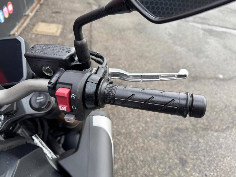 Honda CB 650 R E-Clutch (2024 - 26) (16)