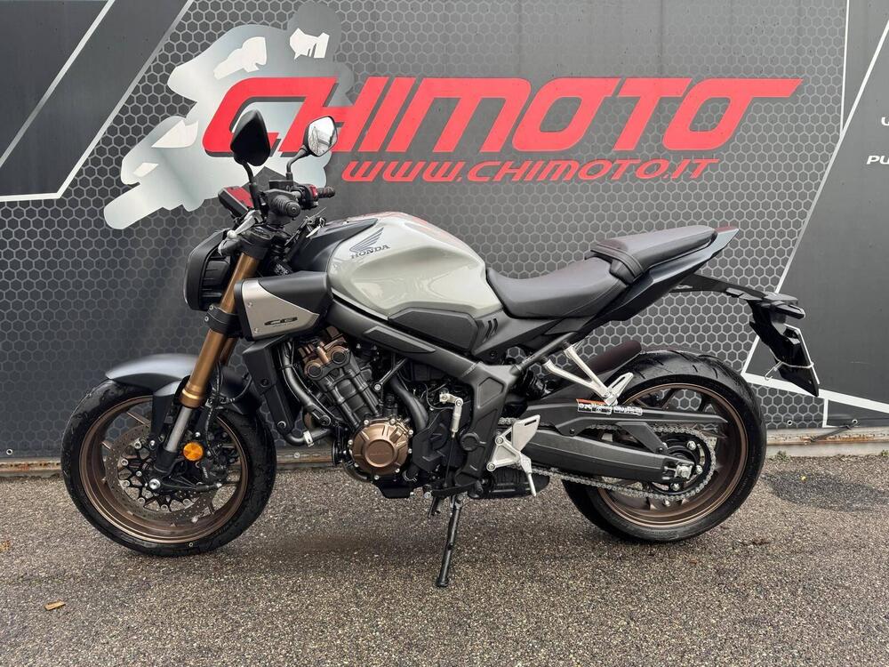 Honda CB 650 R E-Clutch (2024 - 26) (2)