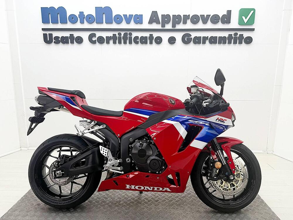 Honda CBR 600 RR (2024 - 26) (4)