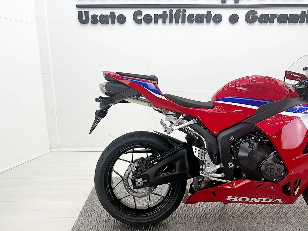 Honda CBR 600 RR (2024 - 26) (7)