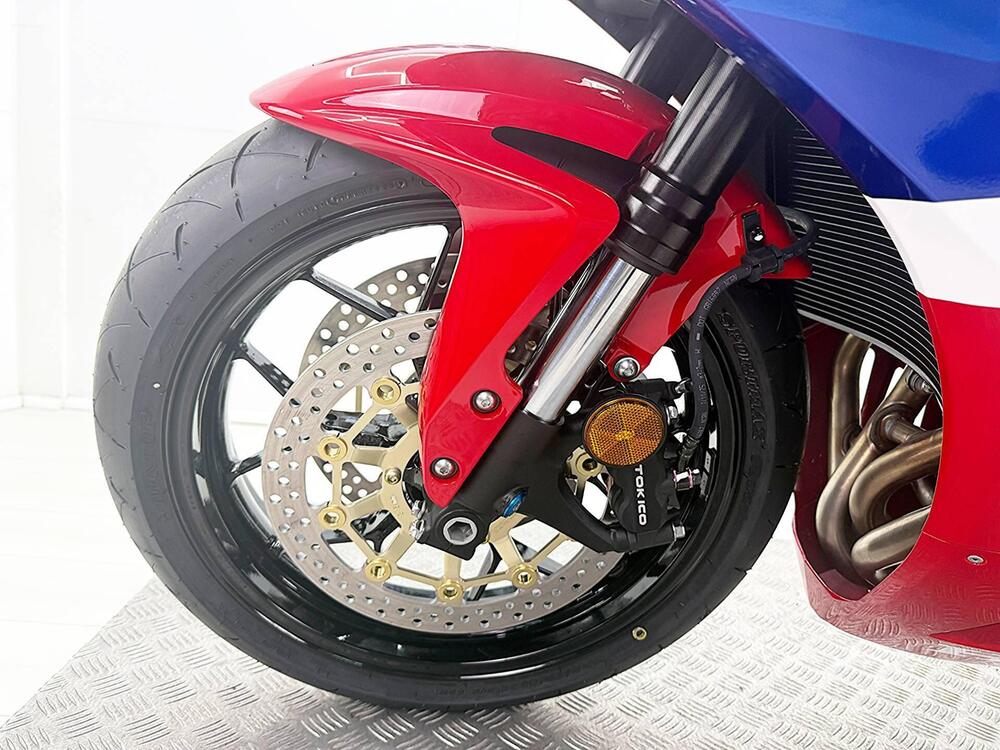 Honda CBR 600 RR (2024 - 26) (13)