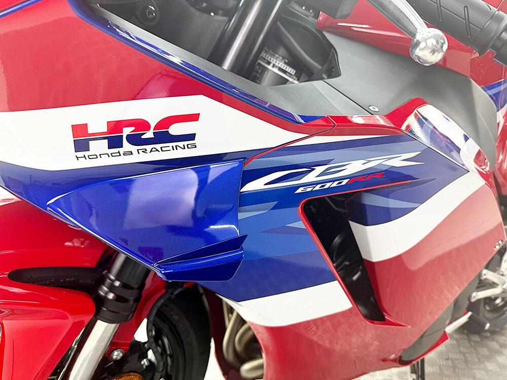 Honda CBR 600 RR (2024 - 26) (20)