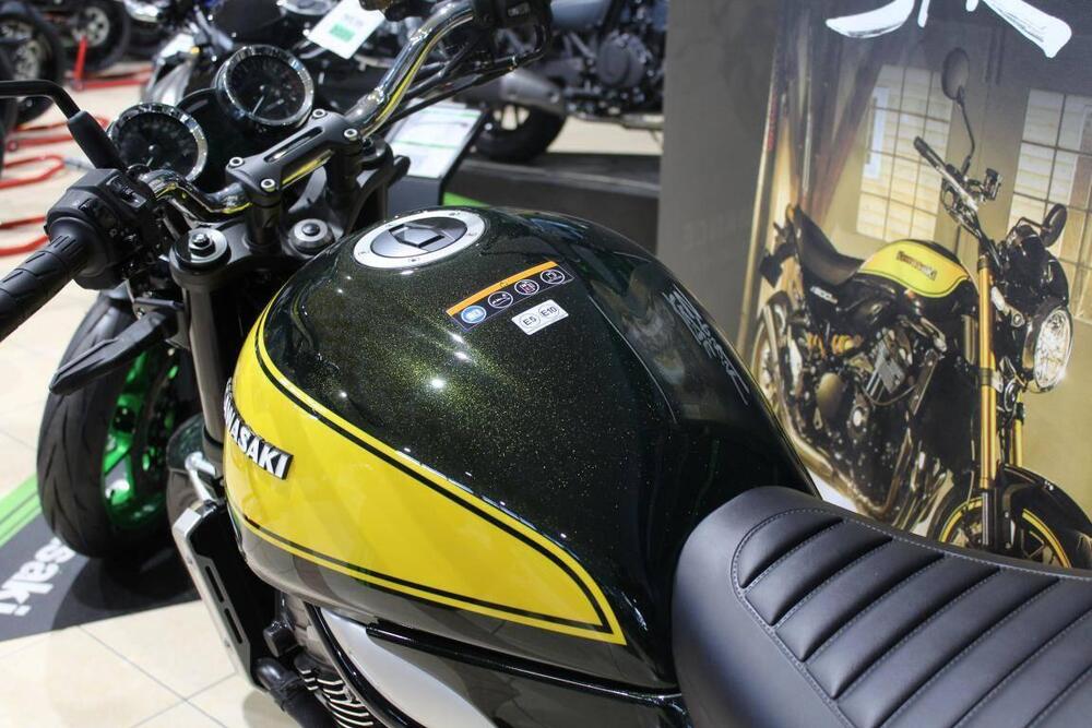 Kawasaki Z 900 RS (2022 - 25) (6)