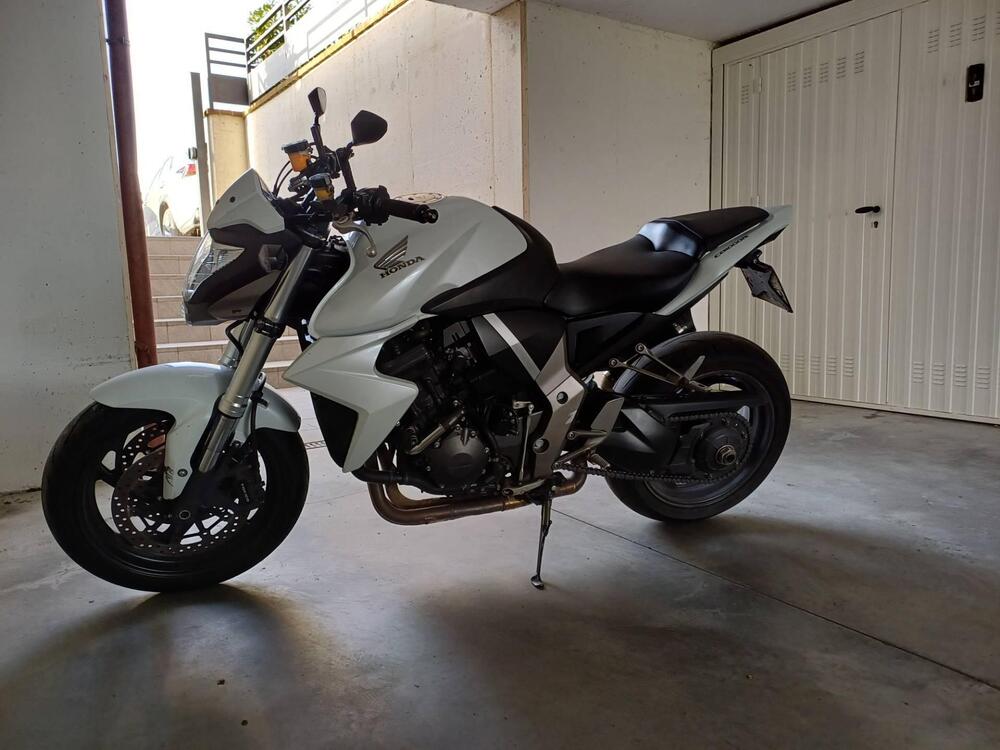 Honda CB 1000 R (2008 - 10) (2)