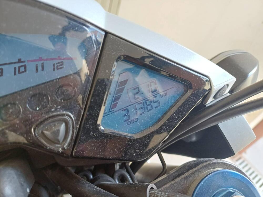 Honda CB 1000 R (2008 - 10) (7)