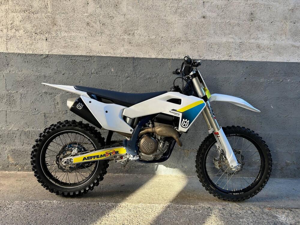 Husqvarna FC 250 (2025) (3)
