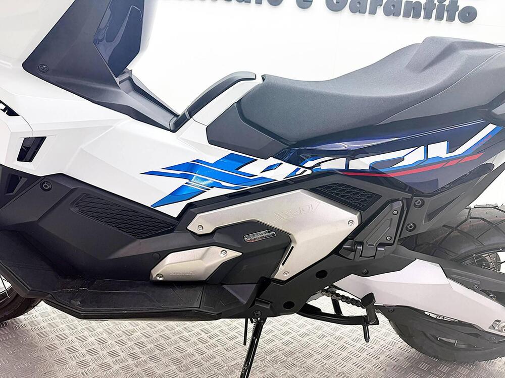 Honda X-ADV 750 Special Edition (2026) (15)