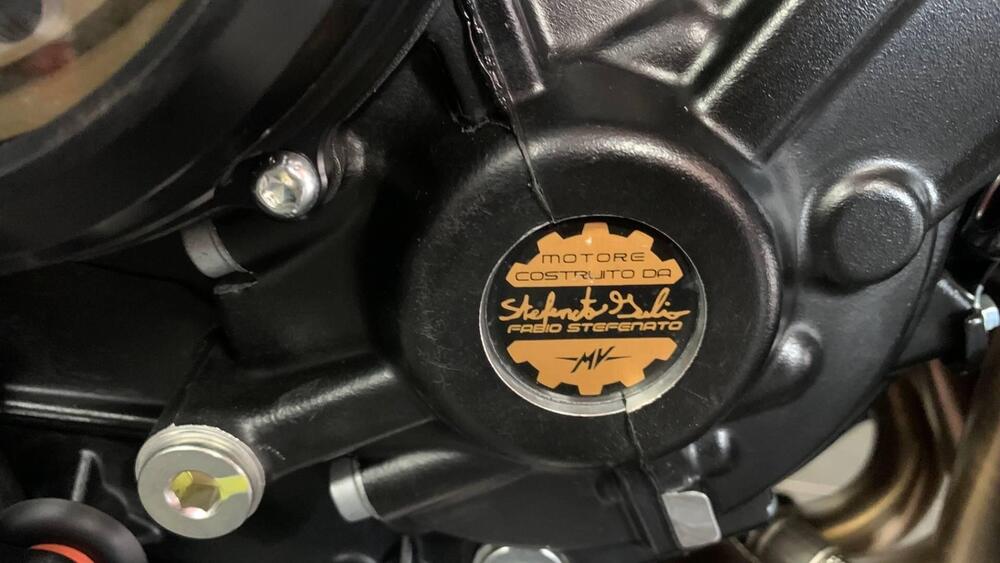 MV Agusta Turismo Veloce 800 Lusso SCS (2021 - 26) (4)