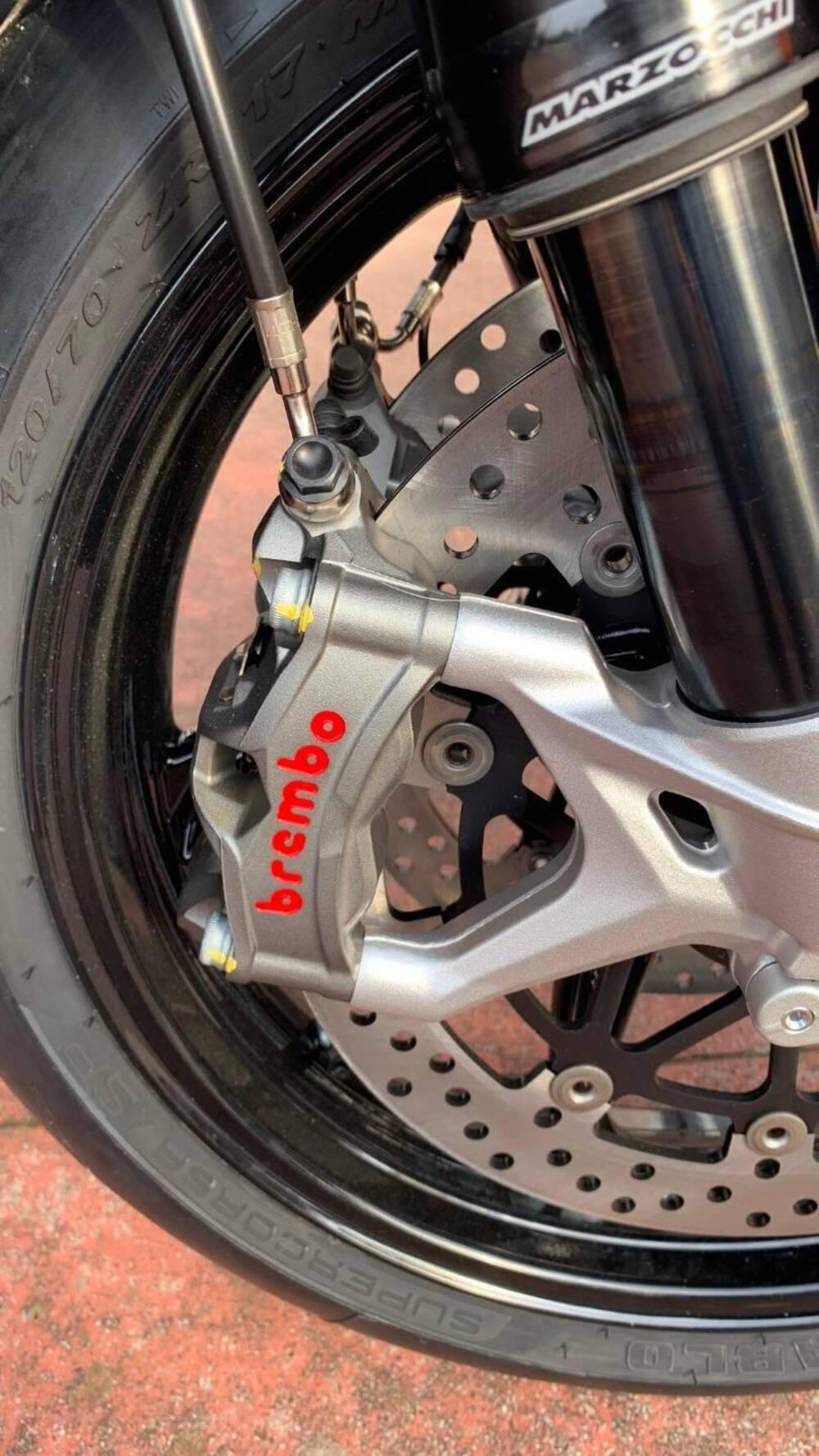 MV Agusta Brutale 1000 RS (2022 - 26) (4)