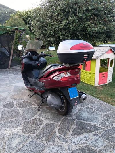 Suzuki Burgman AN 400 (2006 - 07) usata