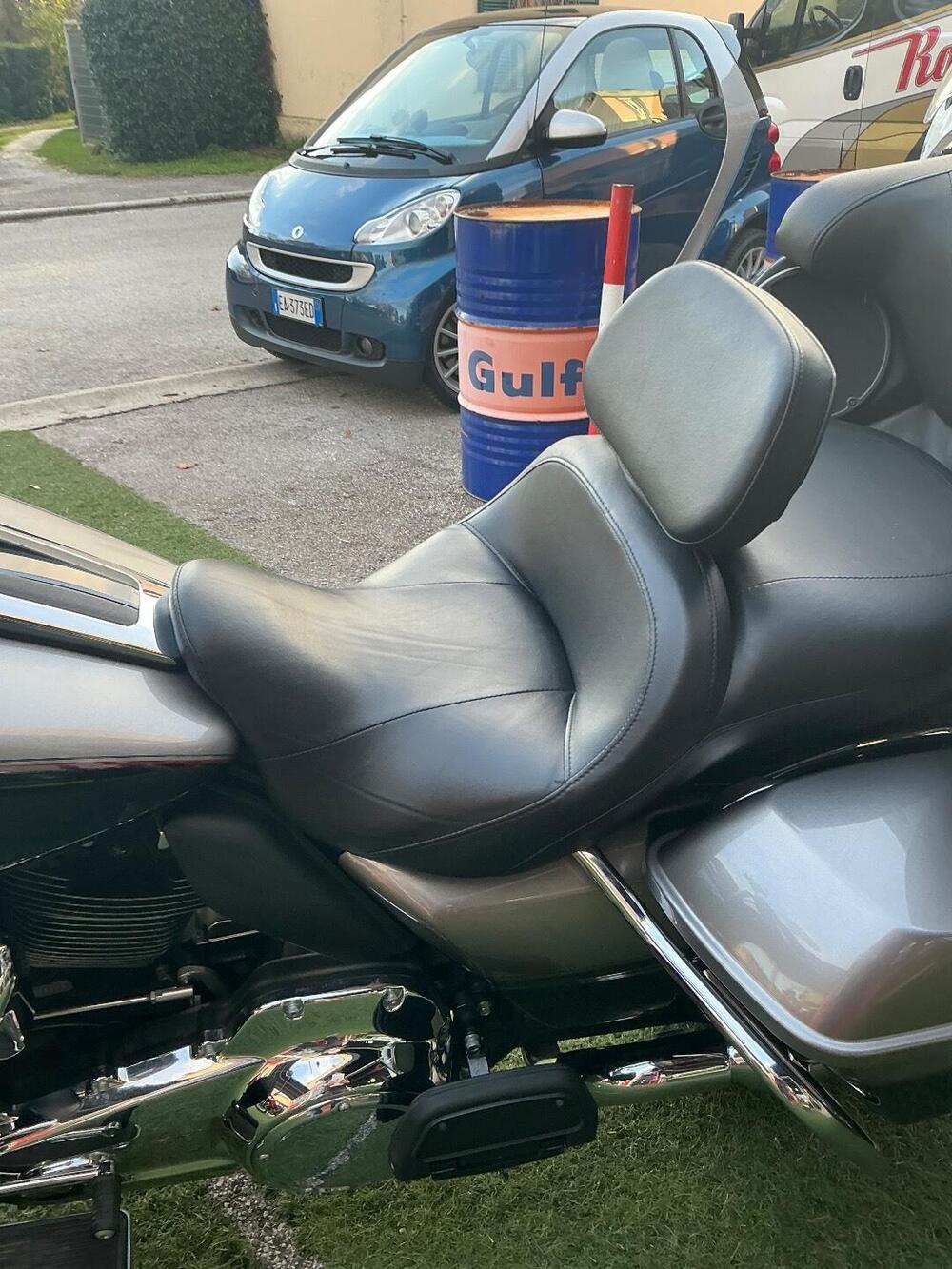 Harley-Davidson 107 Road Glide Ultra (2017 - 18) - FLTRU (12)