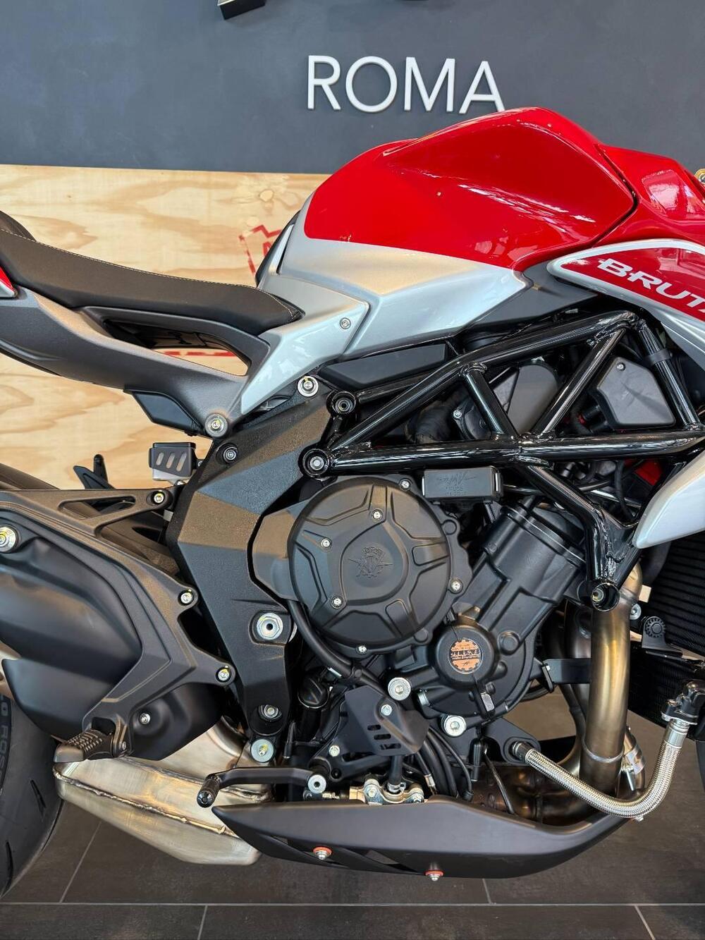 MV Agusta Brutale 800 RR Ottantesimo (2025 - 26) (7)