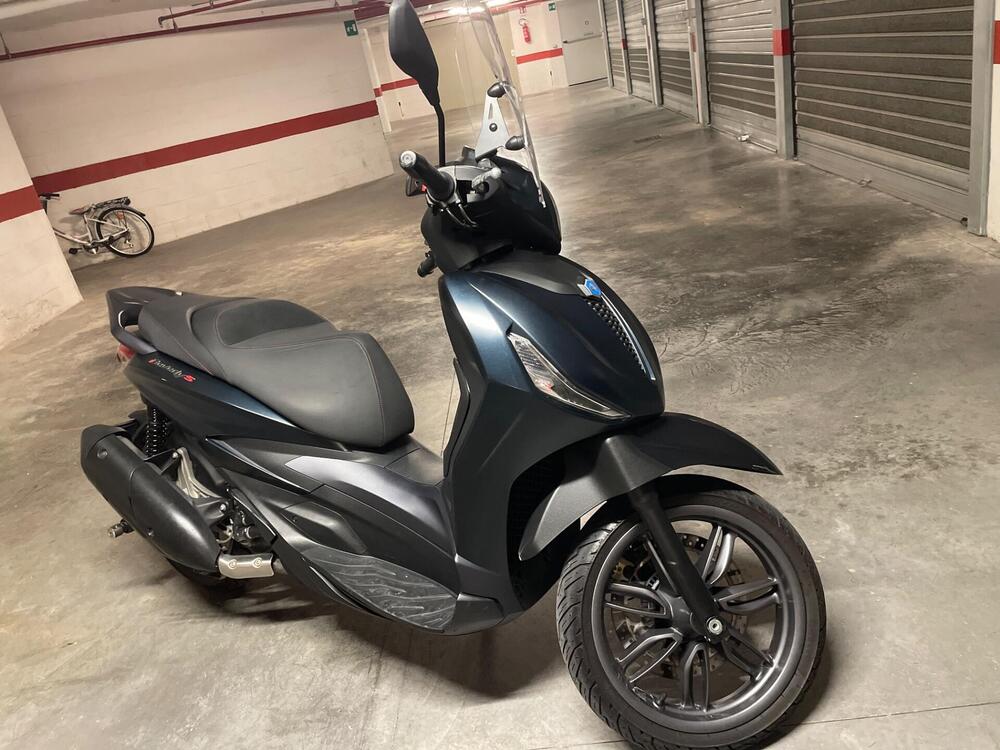 Piaggio Beverly 300 ABS-ASR (2021 - 25) (4)