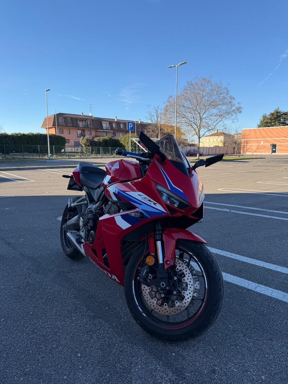 Honda CBR 650 R E-Clutch (2024 - 26)