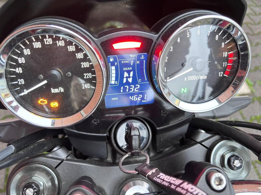 Kawasaki Z 900 RS (2022 - 25) (6)