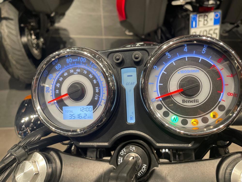 Benelli Imperiale 400 (2021 - 25) (3)