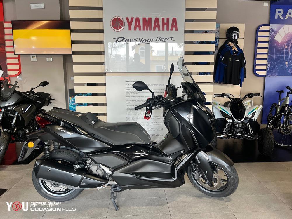 Yamaha X-Max 300 Tech Max (2021 - 24) (2)