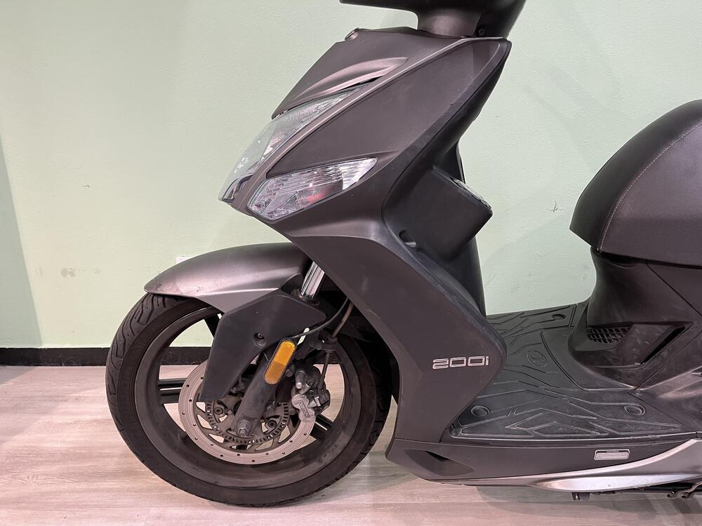 Kymco Agility 200i R16 + (2021 - 25) (4)