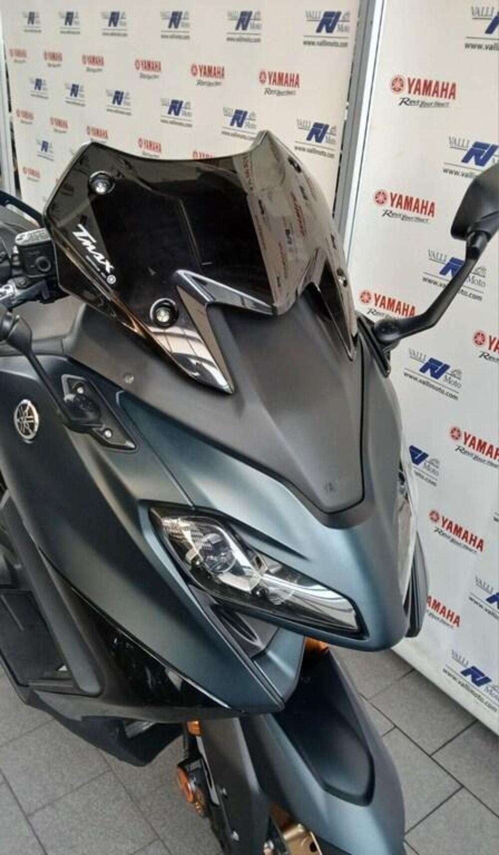 Yamaha T-Max 560 Tech Max (2022 - 24) (3)