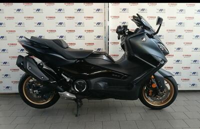 Yamaha T-Max 560 Tech Max (2022 - 24) usata