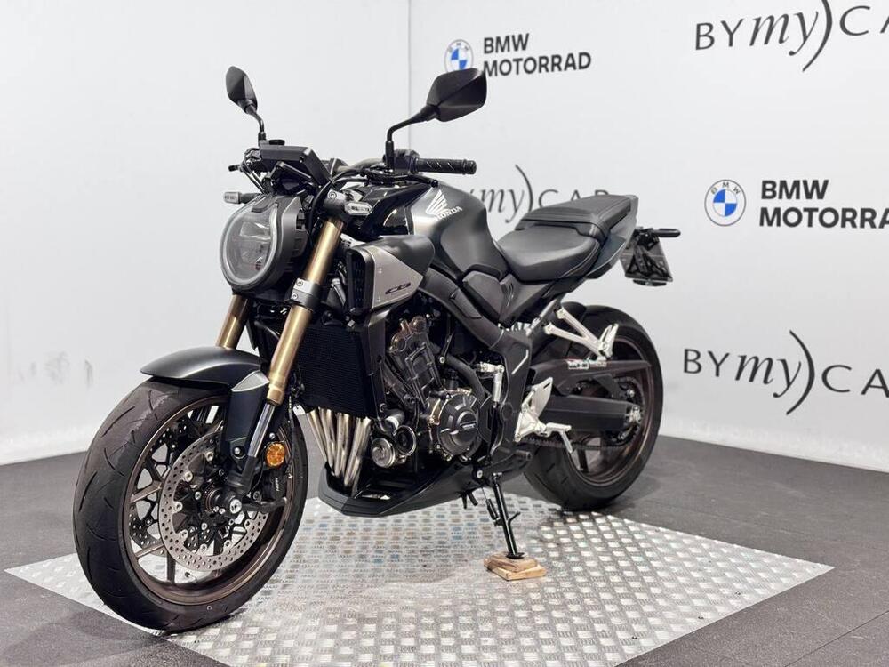 Honda CB 650 R E-Clutch (2024 - 26) (6)