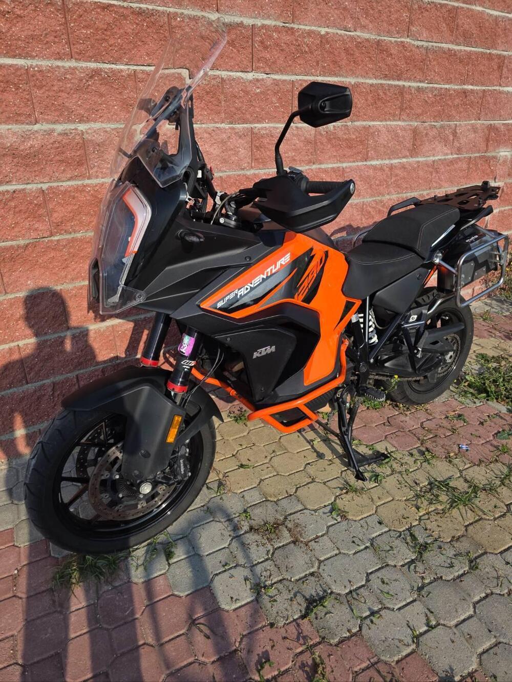 KTM 1290 Super Adventure S (2021) (3)