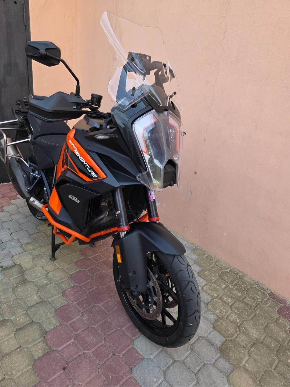 KTM 1290 Super Adventure S (2021) (4)