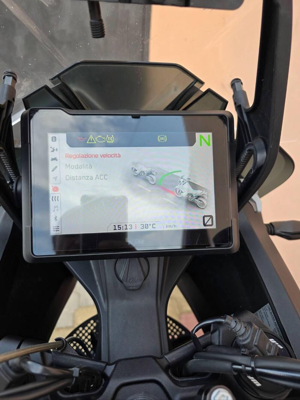 KTM 1290 Super Adventure S (2021) (10)