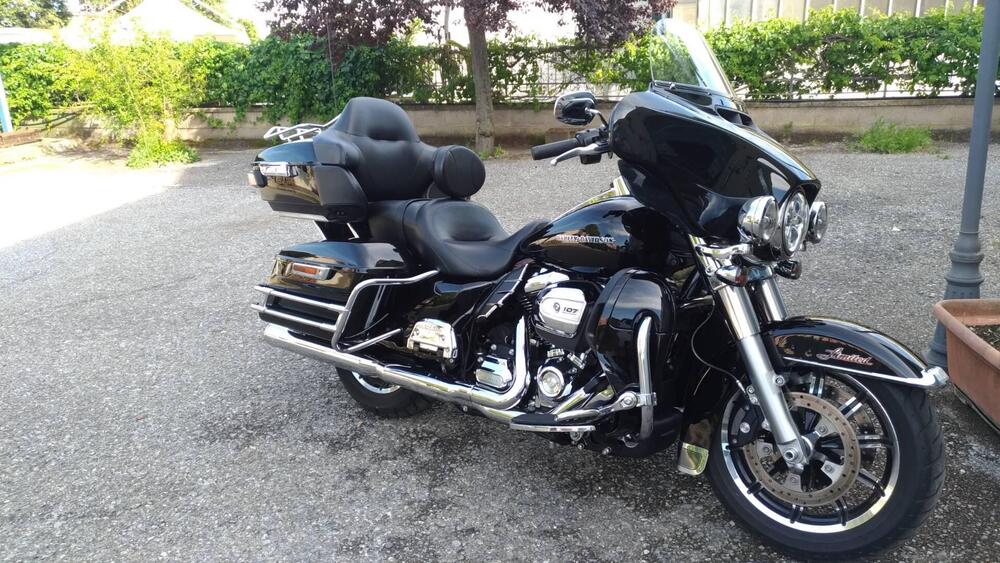 Harley-Davidson 107 Electra Glide Ultra Limited (2017 - 18) - FLHTK (11)