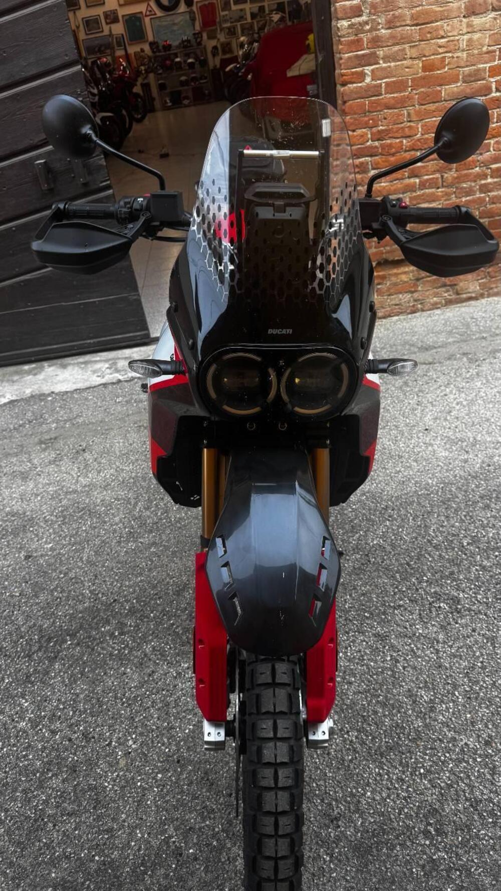 Ducati DesertX Rally (2024 - 25) (2)