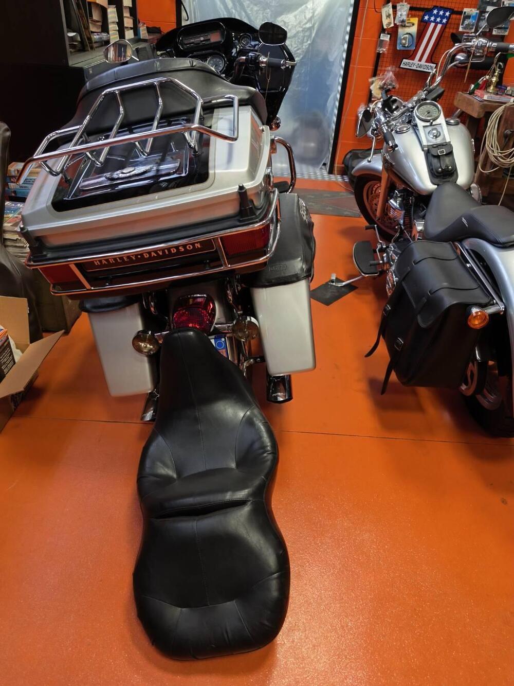 Harley-Davidson FLTR '03-Road Glide centenario  bicolore ASI (17)